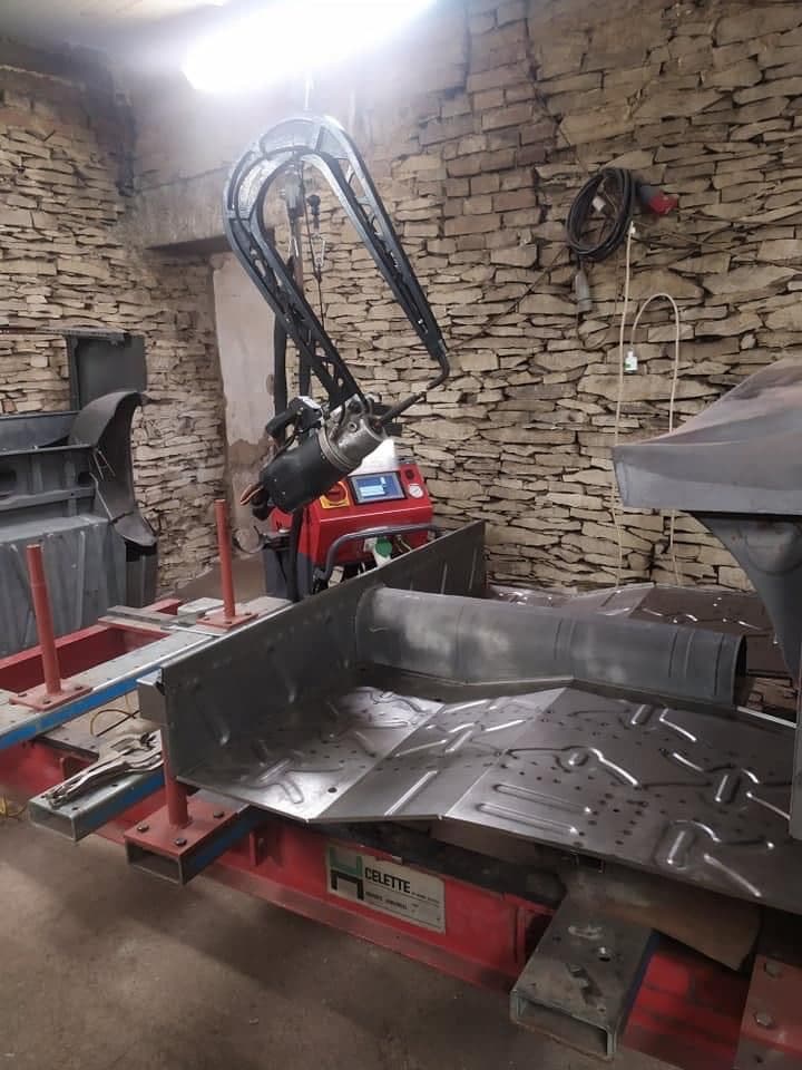 Renovacemi výroba karoserii a dílů veteránů