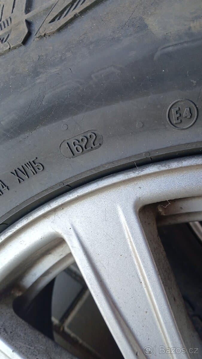 Pneu a disky Land Rover Discovery 3 / 4