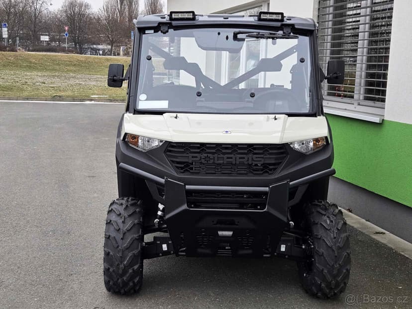 POLARIS RANGER 1000 s kabinou DFK UTV čtyřkolka