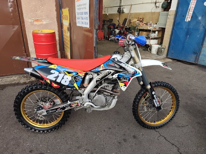 Suzuki RMZ 250, super stav, ZIMNÍ cena, bez investic