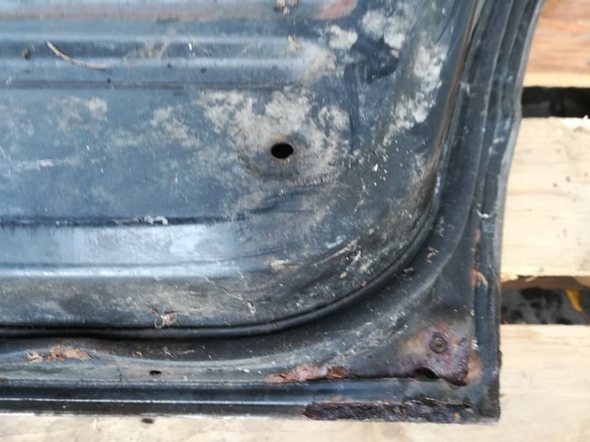 Pravé zadní dveře Nissan Patrol GR Y60