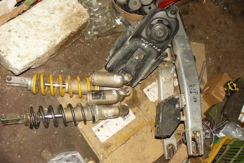 KAWASAKI KXF 250 rok 2007 dily