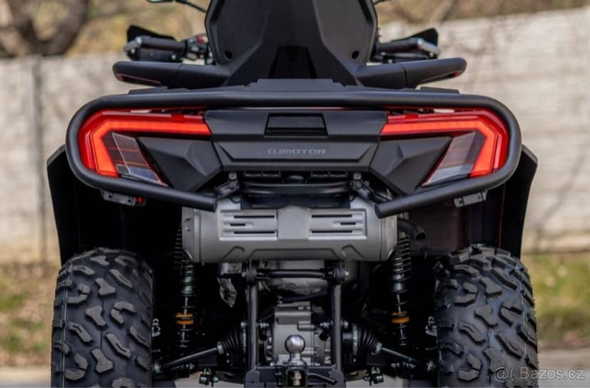 Prodám QJ MOTOR SFA 1000 AKCE : PŘEDNÍ+ZADNÍ KUFR V CENĚ