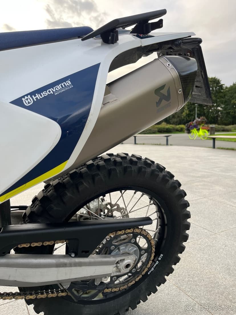 Husqvarna 701 enduro