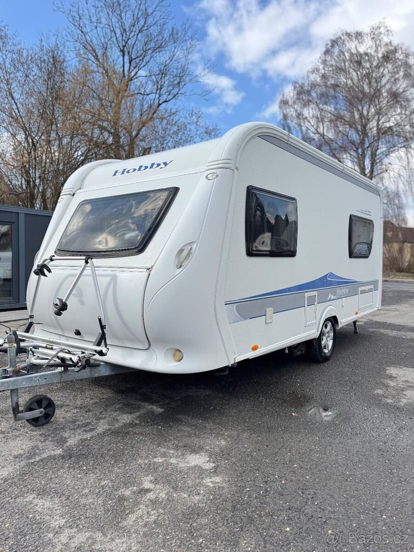 Hobby DeLuxe 460 LU ~ dělené postele