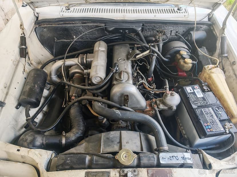 Mercedes w115
