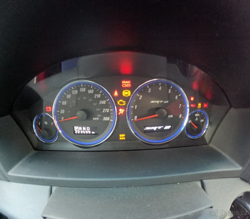 Jeep Grand Cherokee SRT8 6.1 HEMI