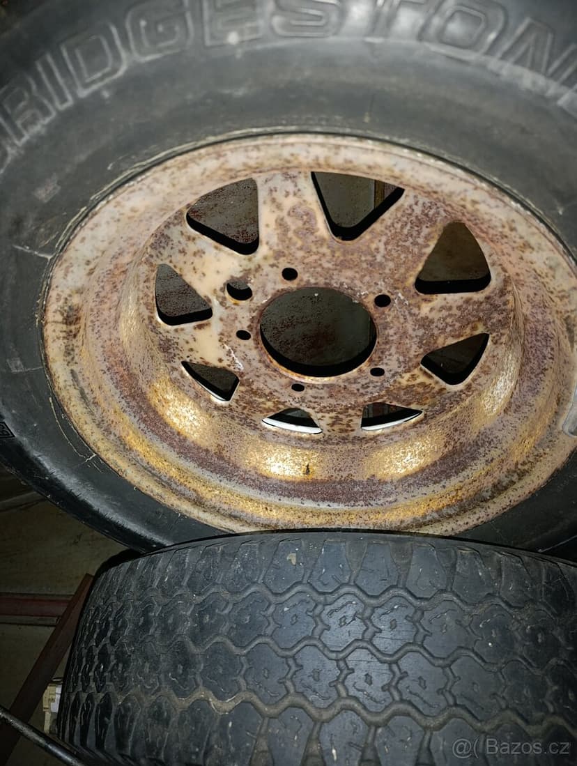 Suzuki samurai niva 3 ks disku