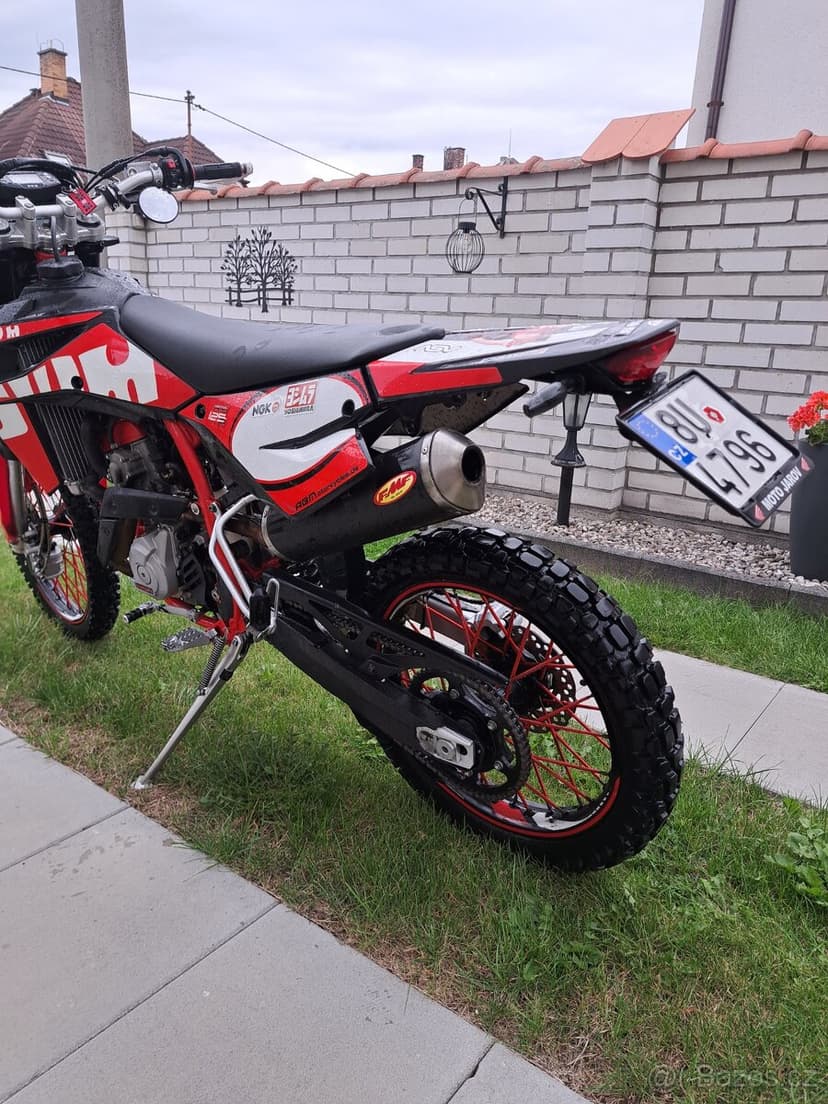 SWM RS 125 R