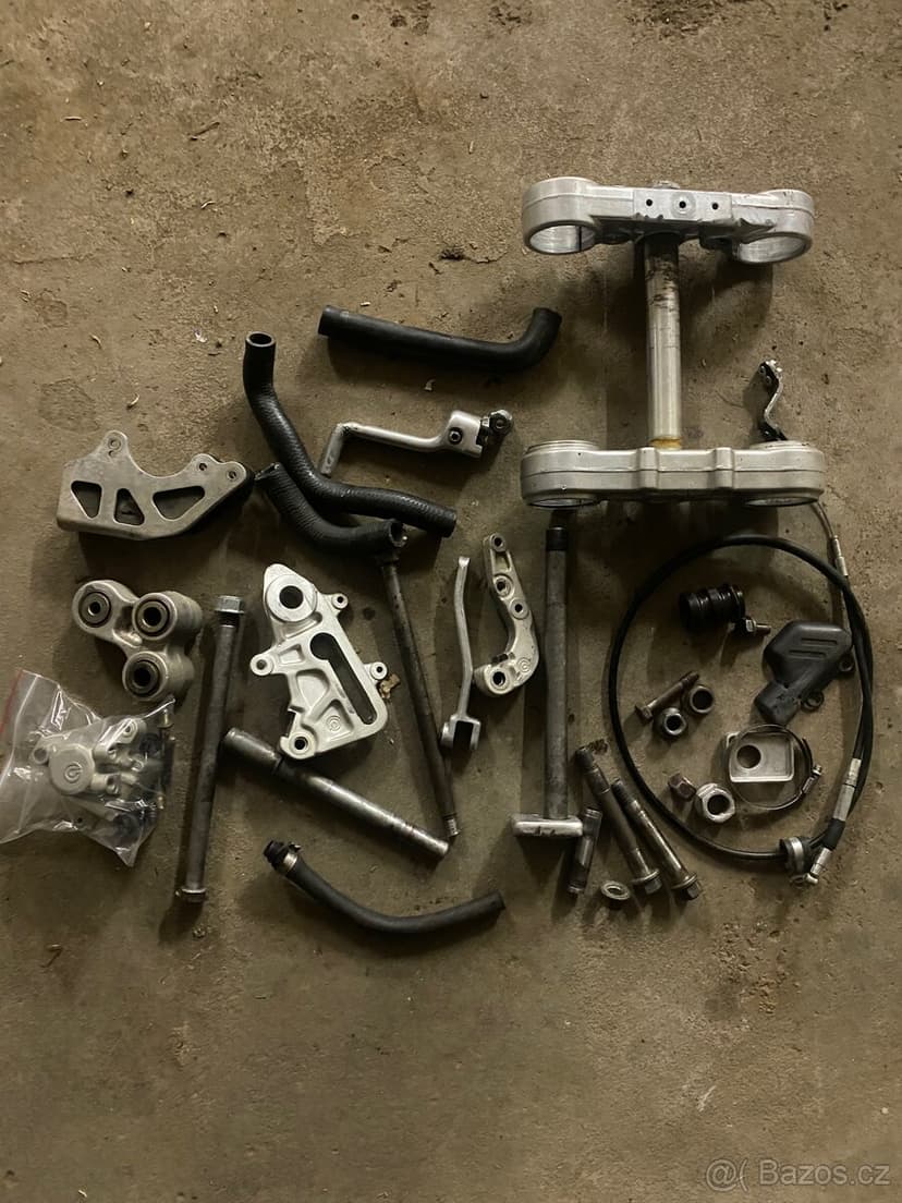 KTM sx 125 1997 kompletní+hromada dílů