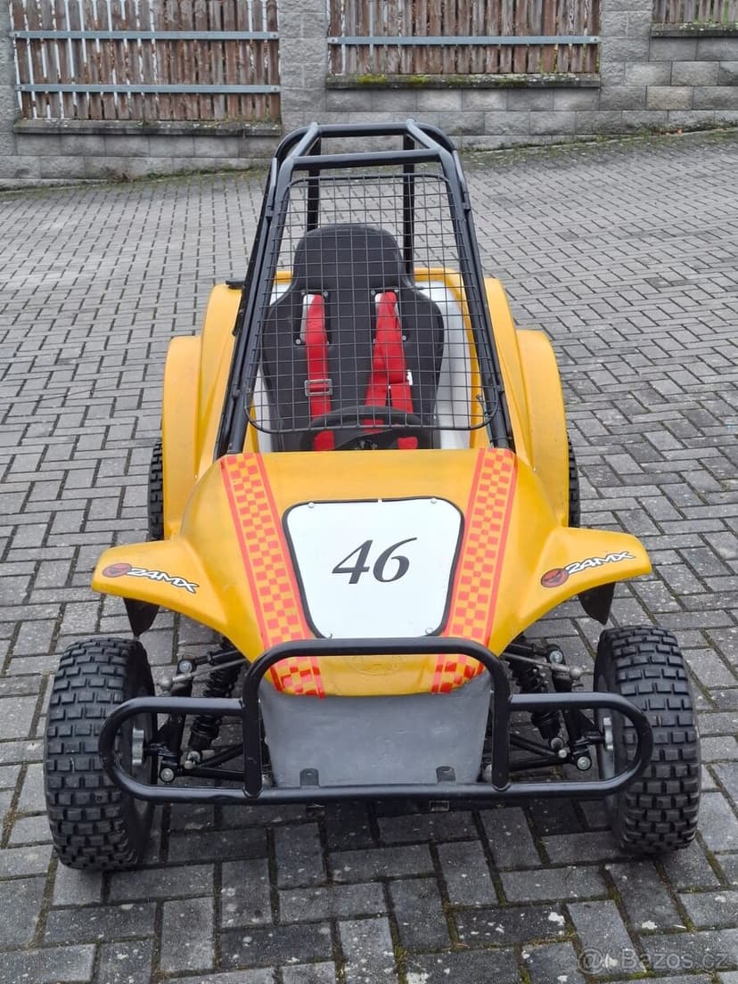 Buggy racer