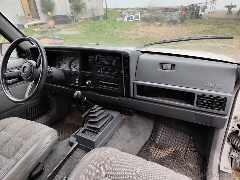 Jeep cherokee 2,1td 3dv