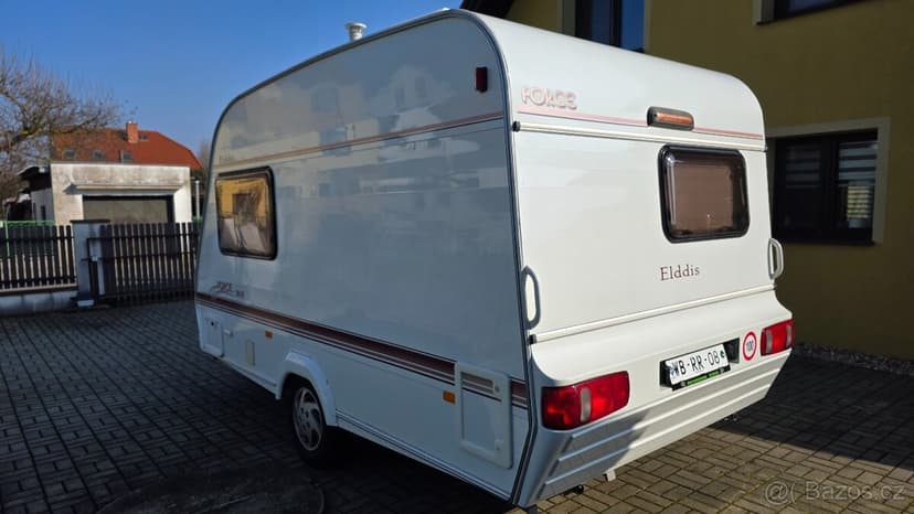 Elddis 380, předstan, 100 km/h
