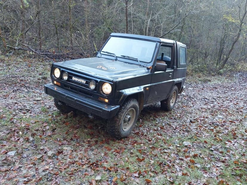 Daihatsu Rocky 2.0 benzin