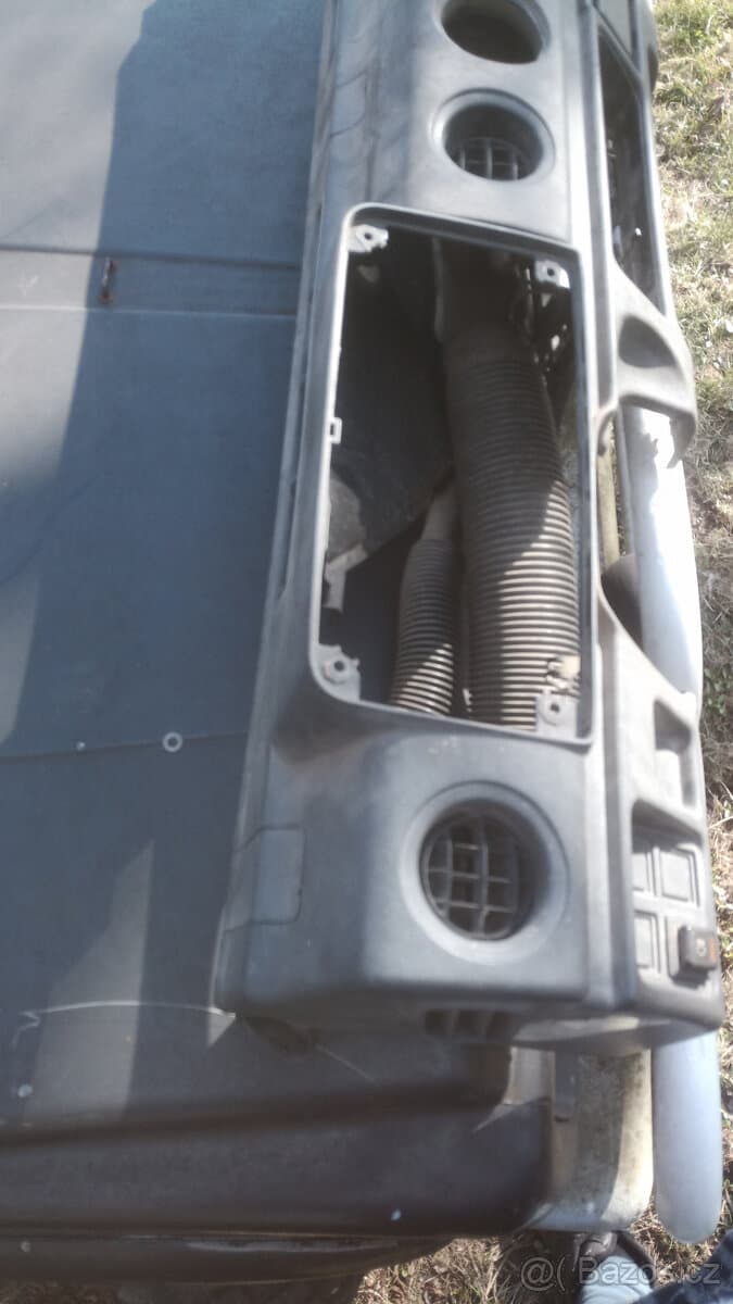 Prodám palubovky do Suzuki samurai 1.0 1.3 1.9