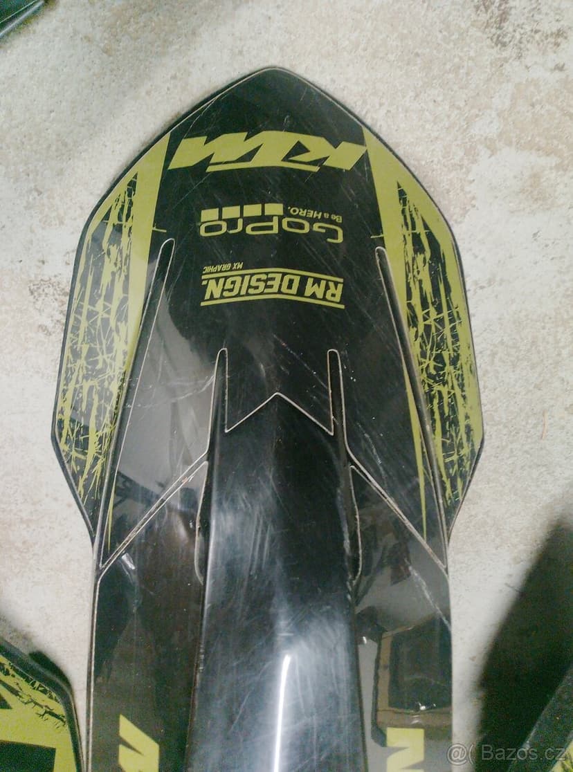 Ktm plasty s polepy