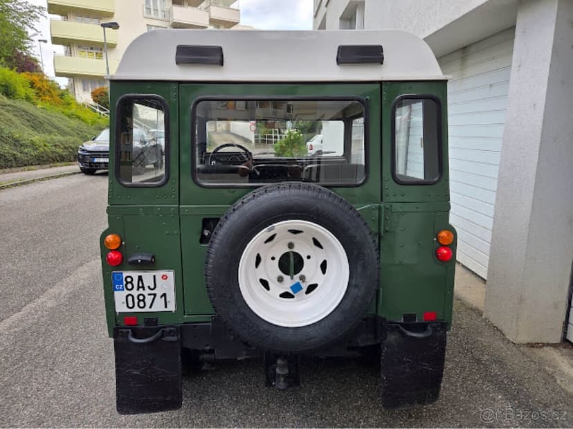 Land Rover Defender, Santana 2.3 Diesel