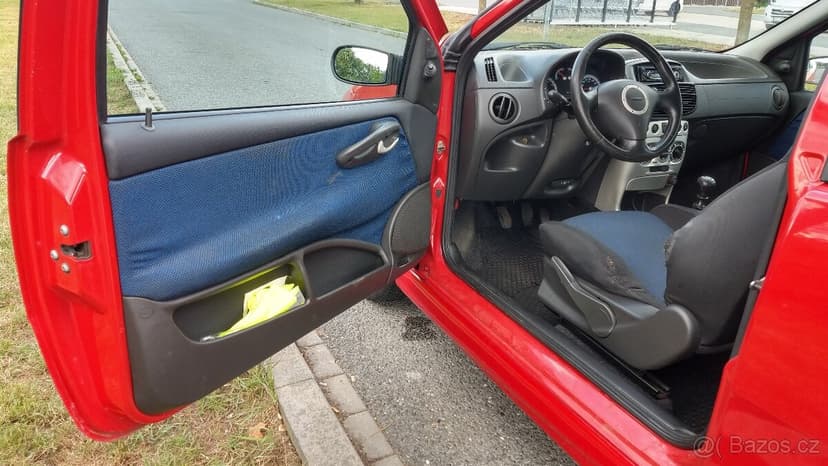 Fiat Punto Sporting 1.2 16V (80 PS)