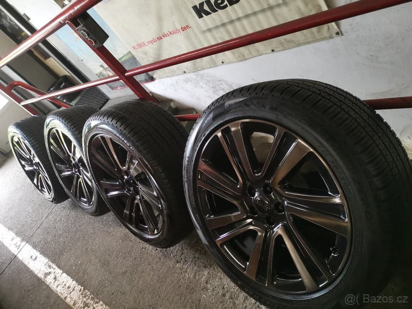 Range Rover Luxury Performance L460 5x120 9,5Jx22