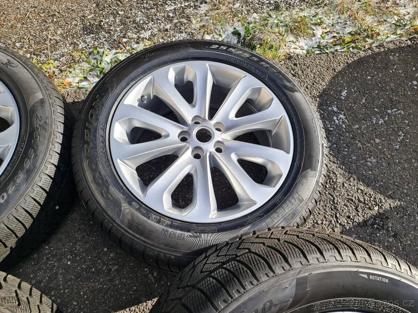 zimní Alu kola Land Rover Vogue R20" – originál sa