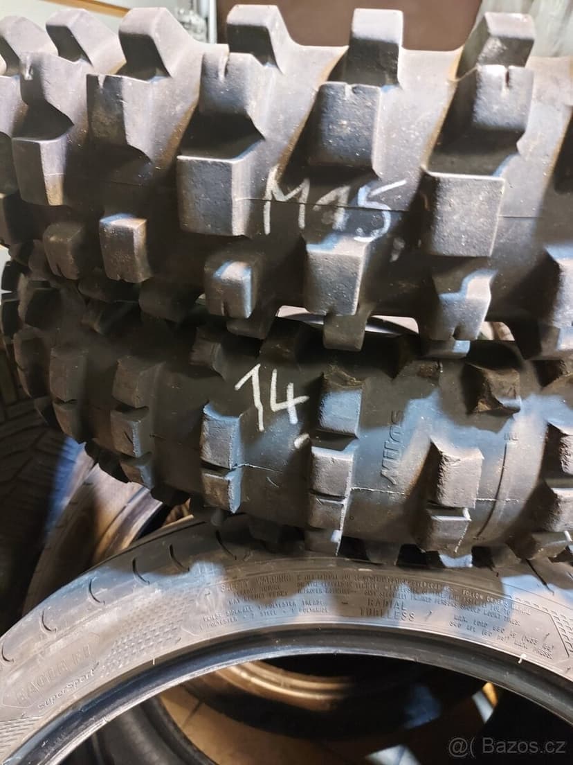 Terénní moto pneu, drapáky 110/90 19, 80/100 21, 90 100/16
