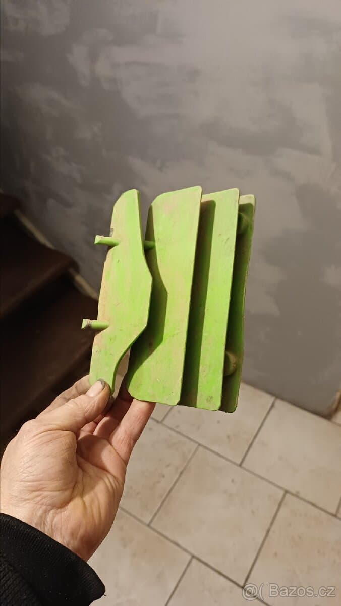 Chladič, chrániče chladiče KX 250