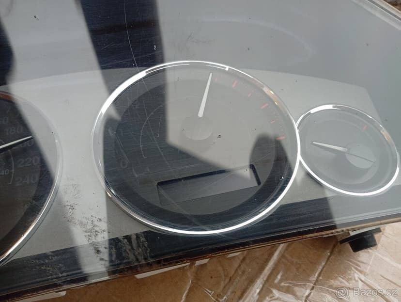 JEEP GRAND CHEROKEE 3,0CDI RV 2007-2011 BUDÍKY, PŘÍSTROJOVK