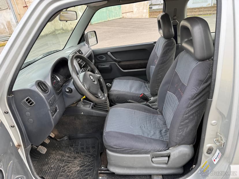 Suzuki Jimny 1.3VVT 4x4 TZ