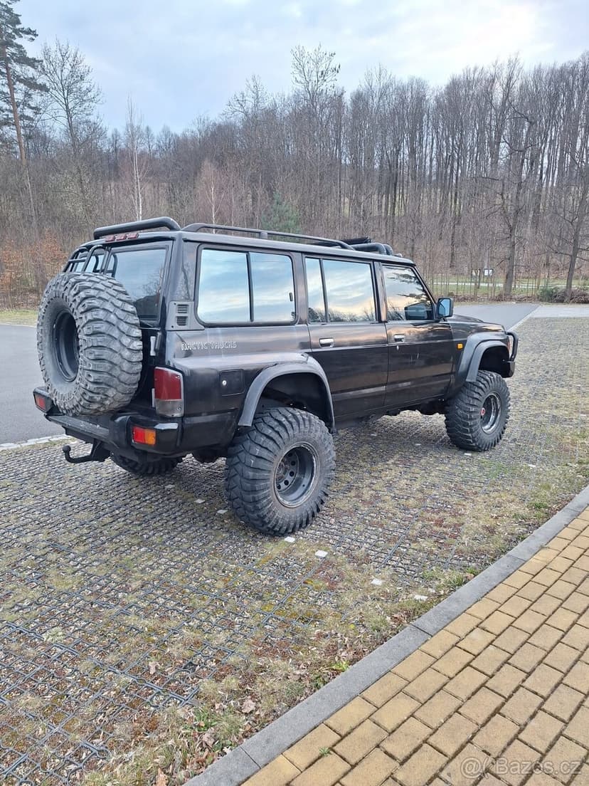 Nissan Patrol GR Y60 2.8 GR