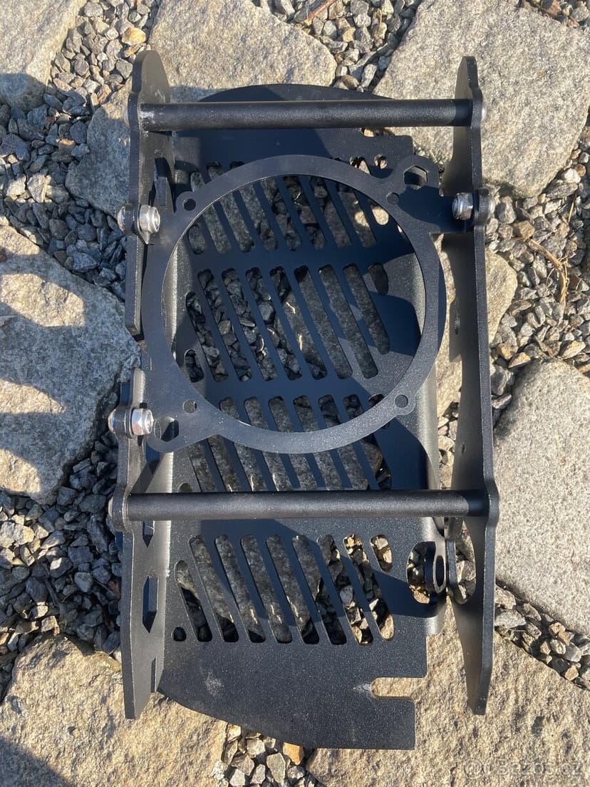 Rozpěrky/kryty chladičů