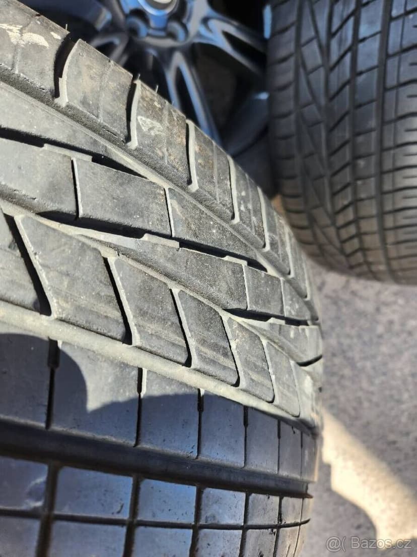 Zimní ALU kola R19 originál Land Rover Evoque | 5x