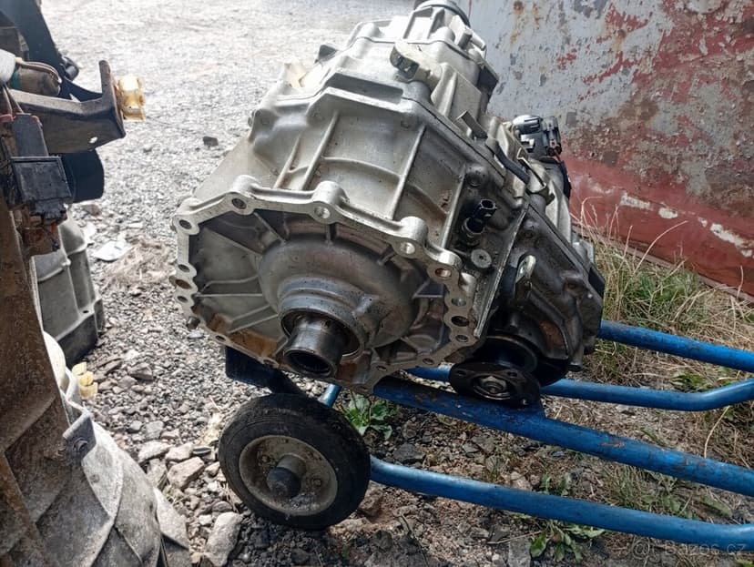 NISSAN NAVARA D40 RV 2007-2013 PŘEVODOVKY A ROZVODOVKA 4X4
