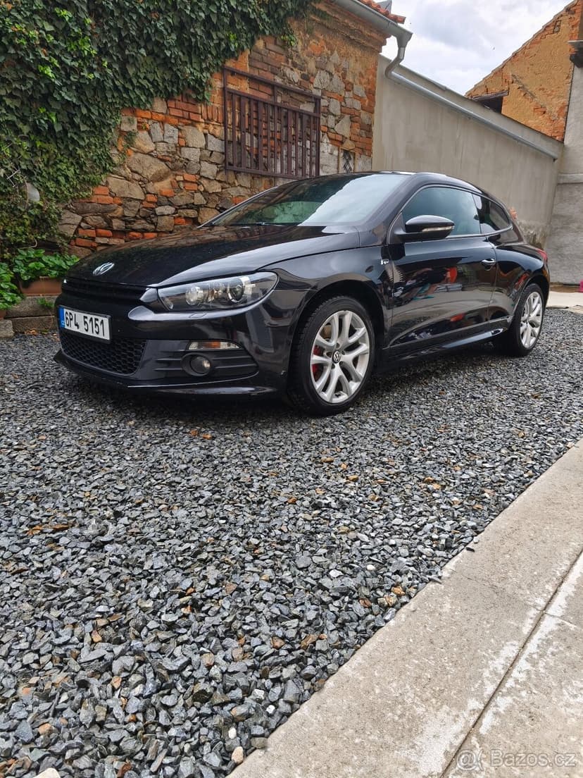 Vw Scirocco 2.0 tdi R-line