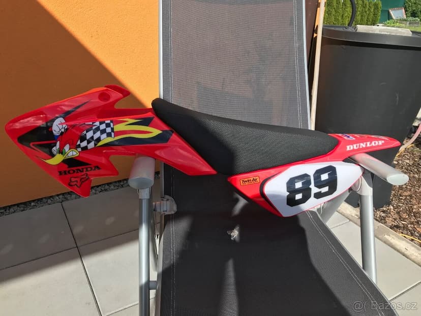 Na díly nebo jako celek stavba Honda crf50+ orig.díly Honda