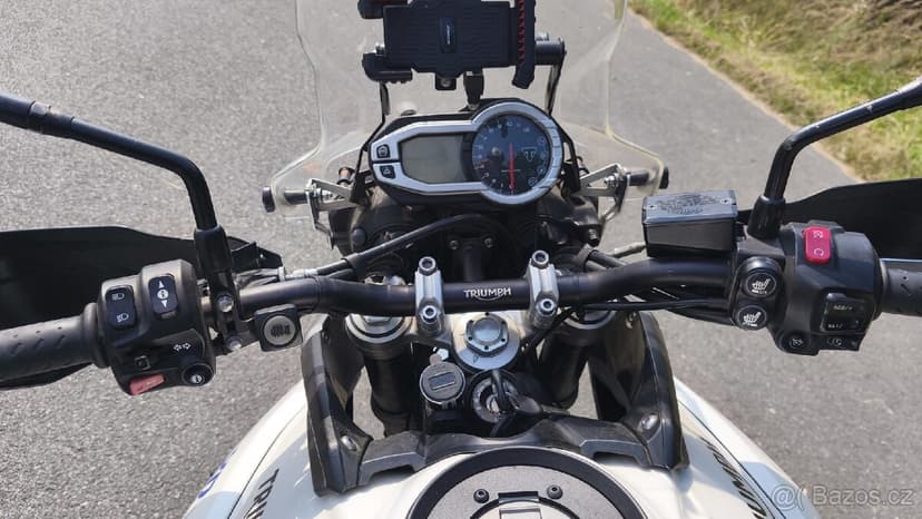 Triumph Tiger 800 XRX