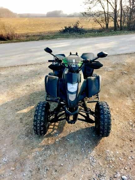 Kawasaki KFX400 TP a ŠPZ