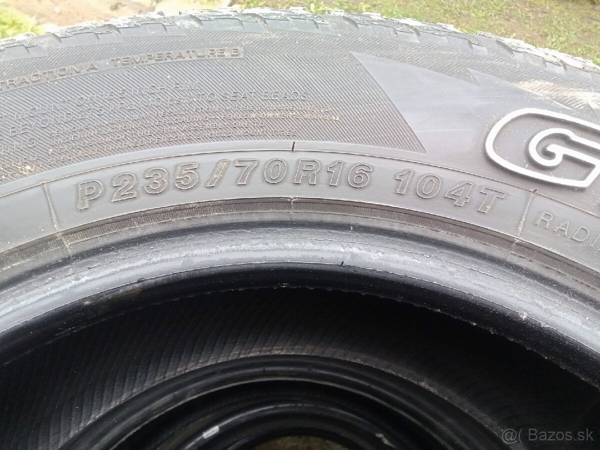 Pneumatiky 235/70 R16