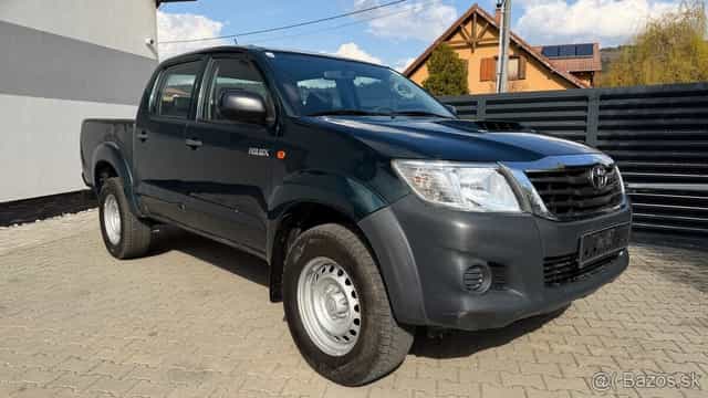 TOYOTA HILUX - PREDAJ AJ NA SPLÁTKY OD 0% AKONTÁCIE