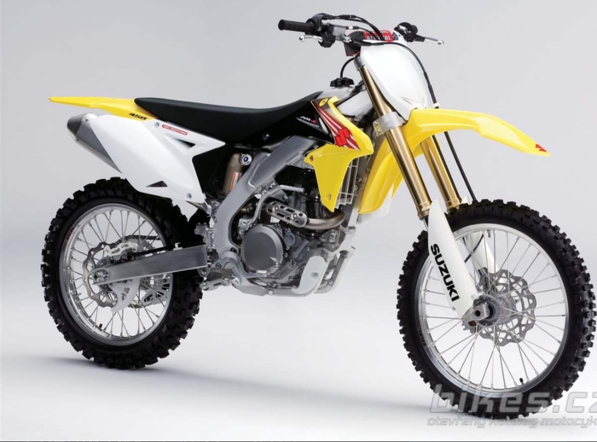 Kupim Suzuki rmz diely