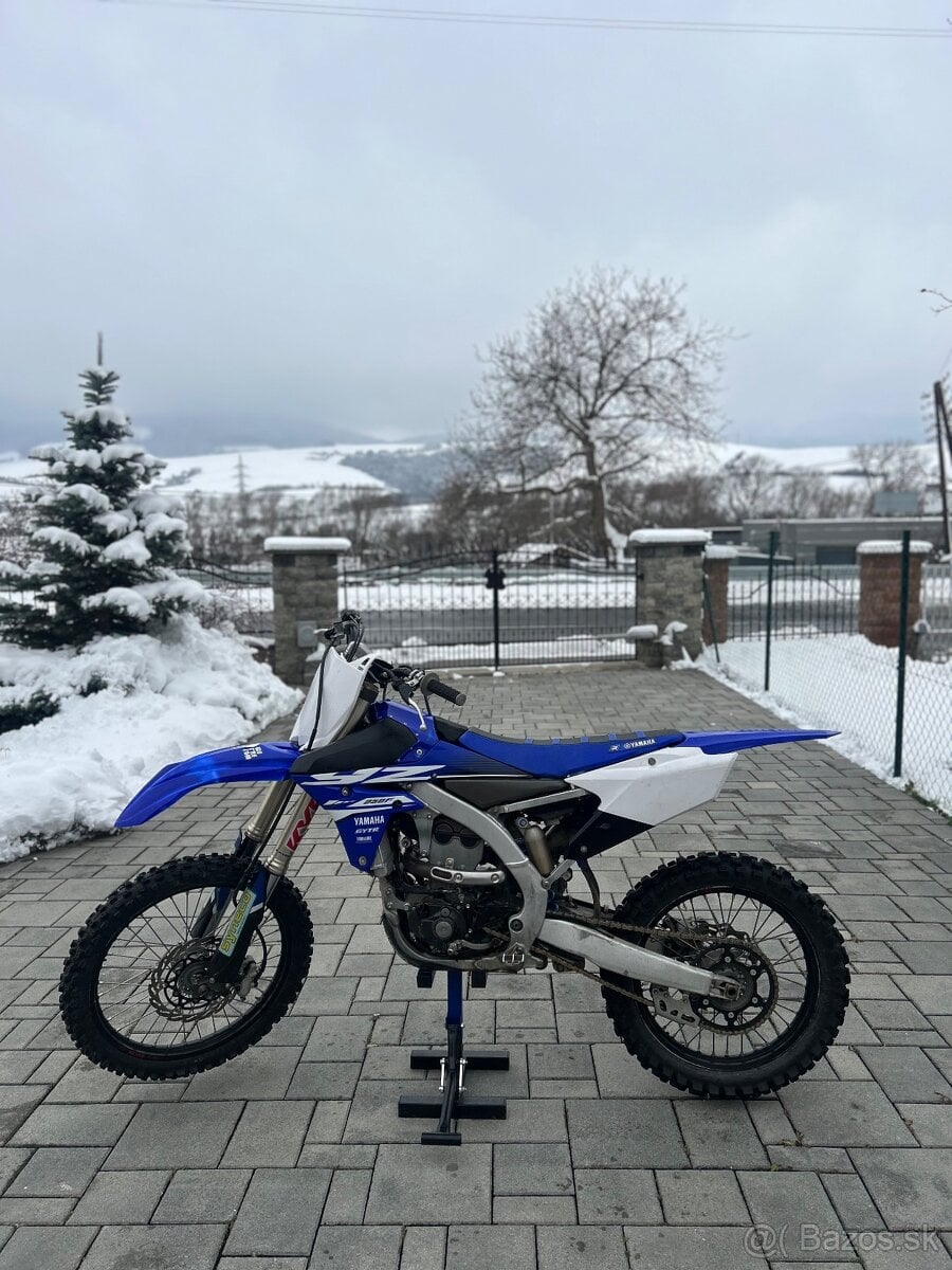 Yamaha YZ250F (2017) – TOP STAV