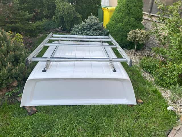 Hardtop Toyota Hilux