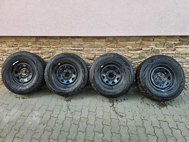 Disky +pneumatiky na Toyota Land Cruiser 255/70R16