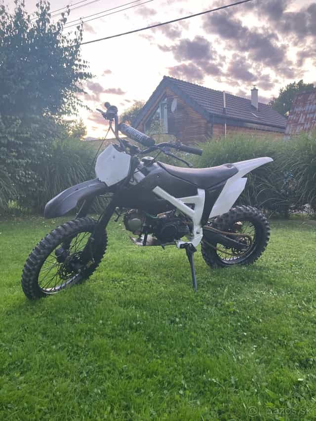 Pit bike 125