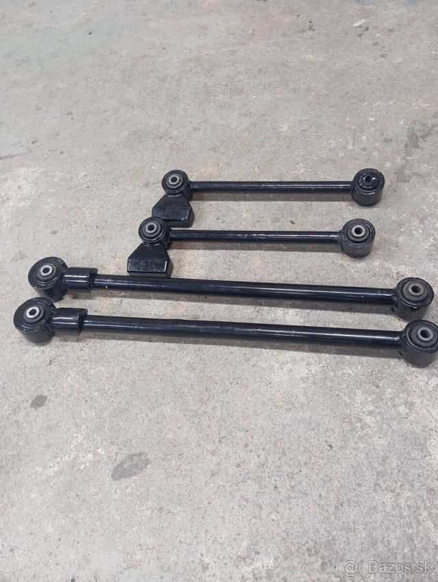 Zadné ramená Nissan patrol