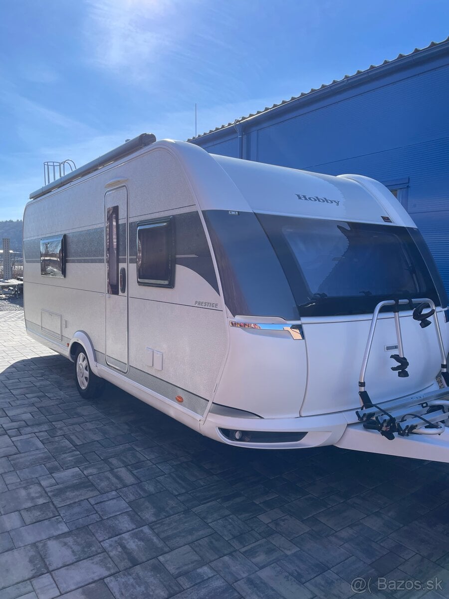 Predám obytný príves HOBBY 560 WLU Prestige r.v. 2022