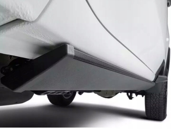 Elektrické nášľapy na FORD F-150 21-24 automatické VIDEO