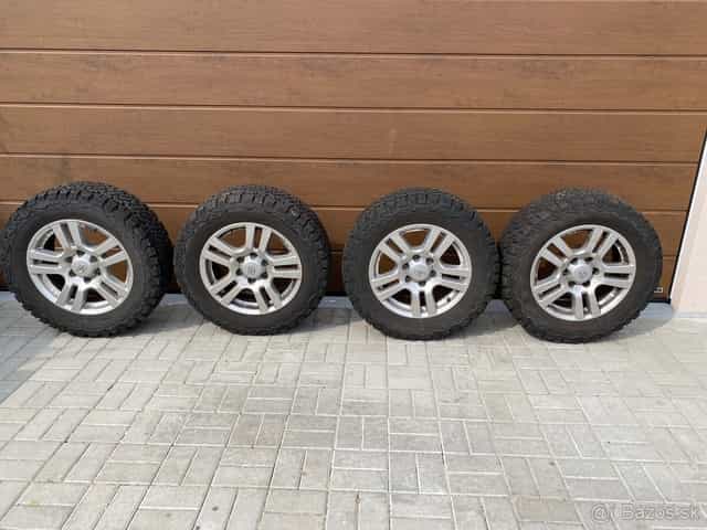 Disky + Pneu Toyota Land cruiser / Hilux