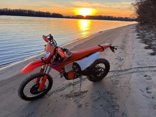 KTM EXC 450 4T na ŠPZ