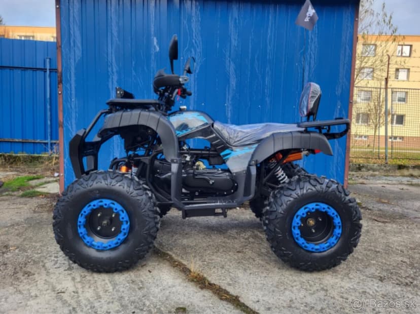 Nová Štvorkolka XTR Hummer 250cc 10" variator 2 farby