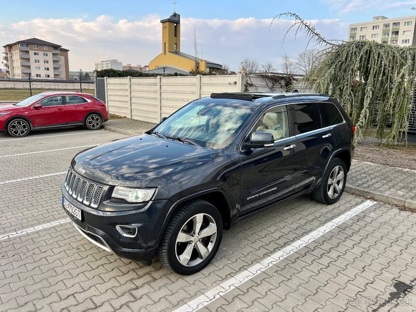 ✅JEEP GRAND CHEROKEE OVERLAND PANORAMA 3,0L V6 4x4,1.maj.SK.